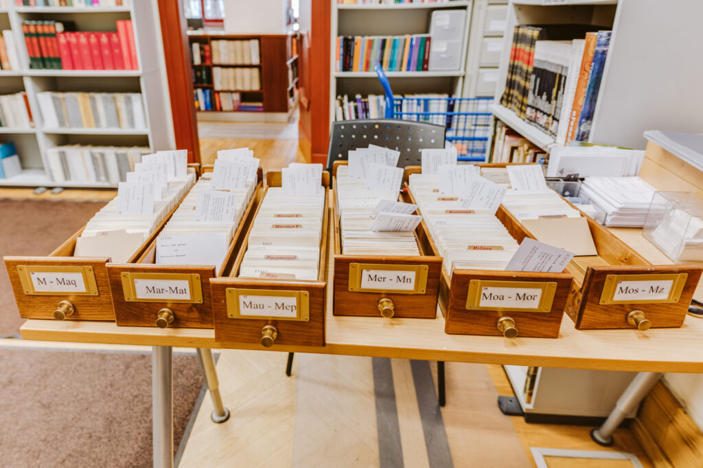 Biblioteka