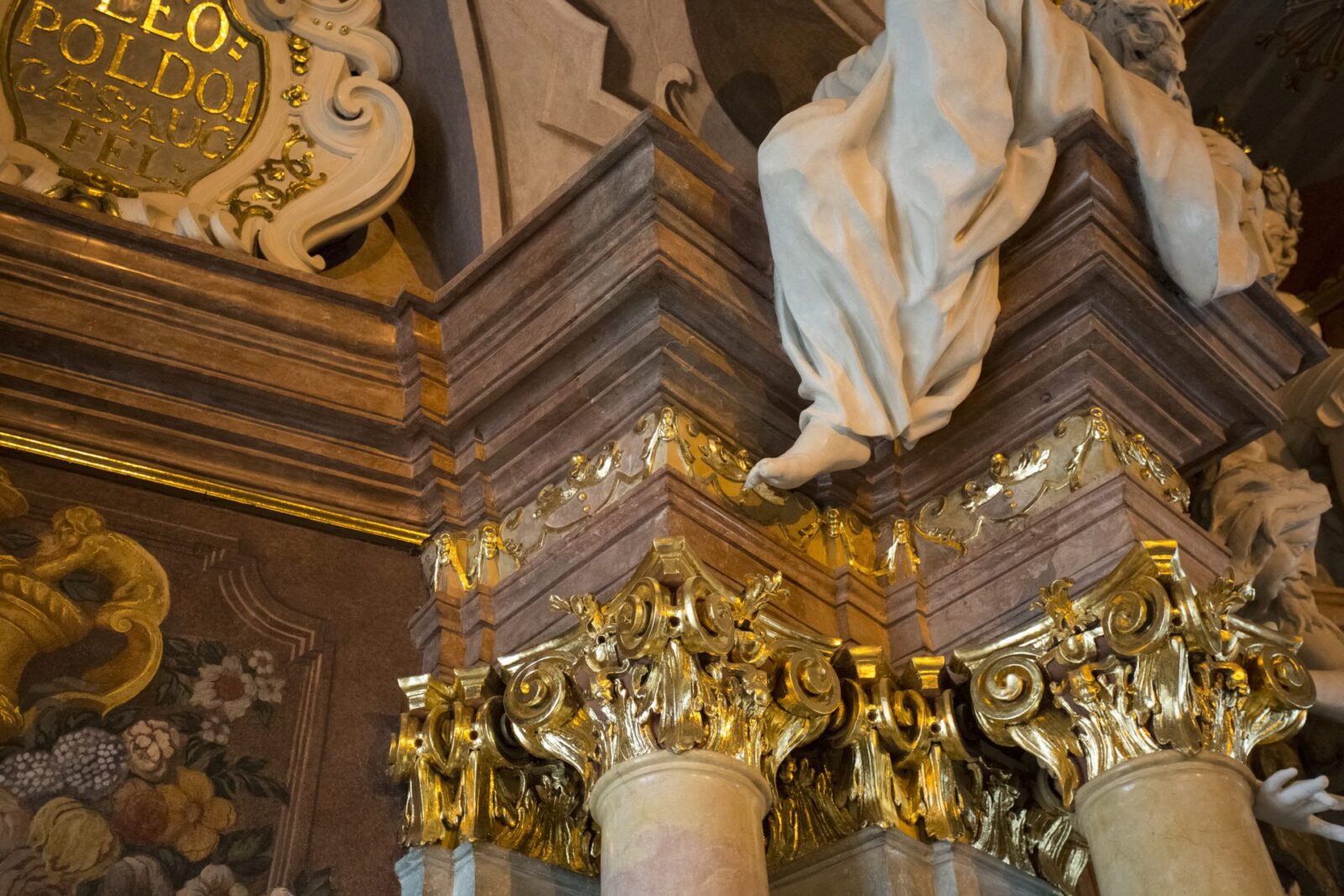 Aula podium po konserwacji