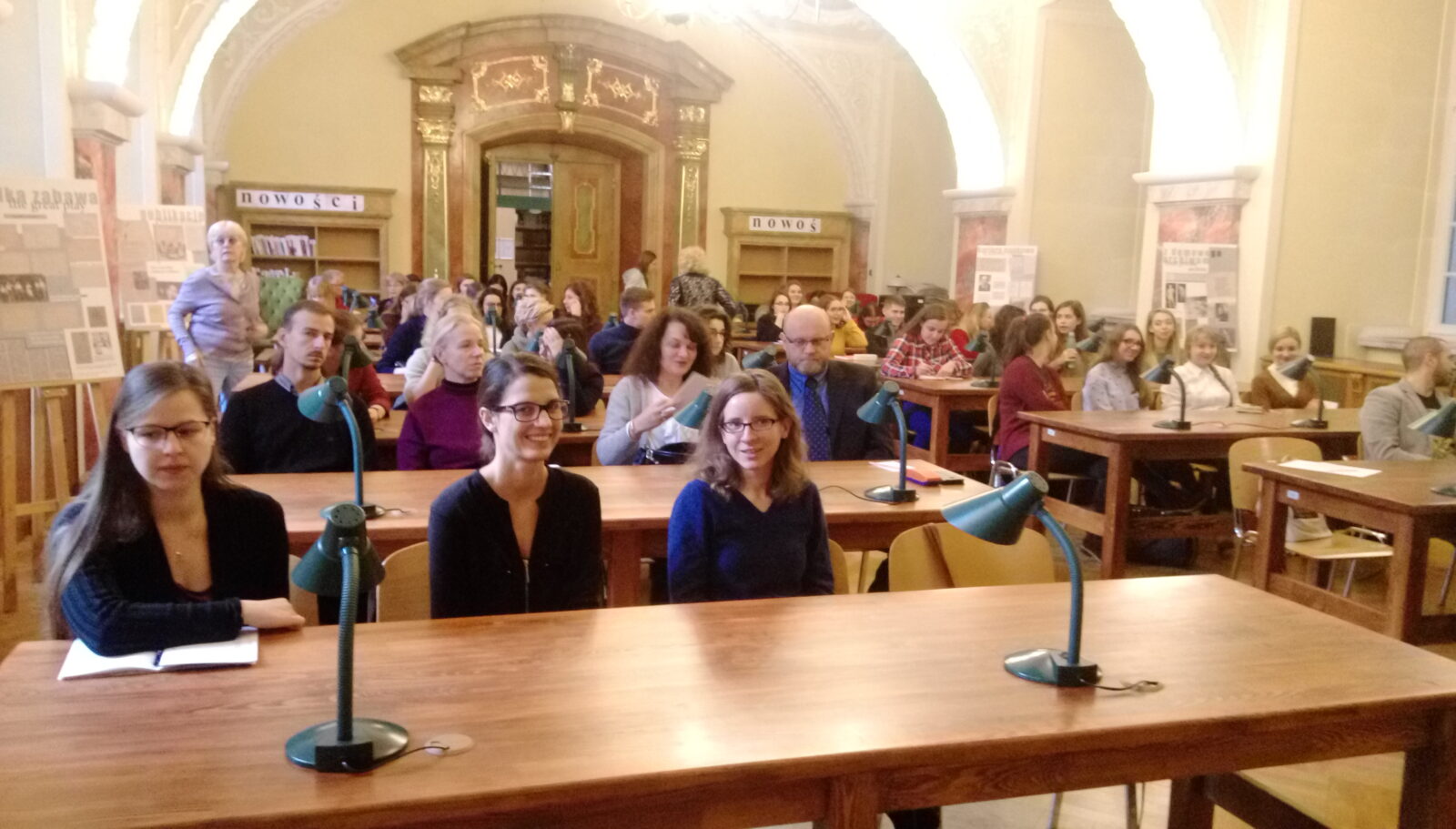 dr Joanna Popowicz i dr Marta Dobrowolska-Pigoń w pierwszym rzędzie