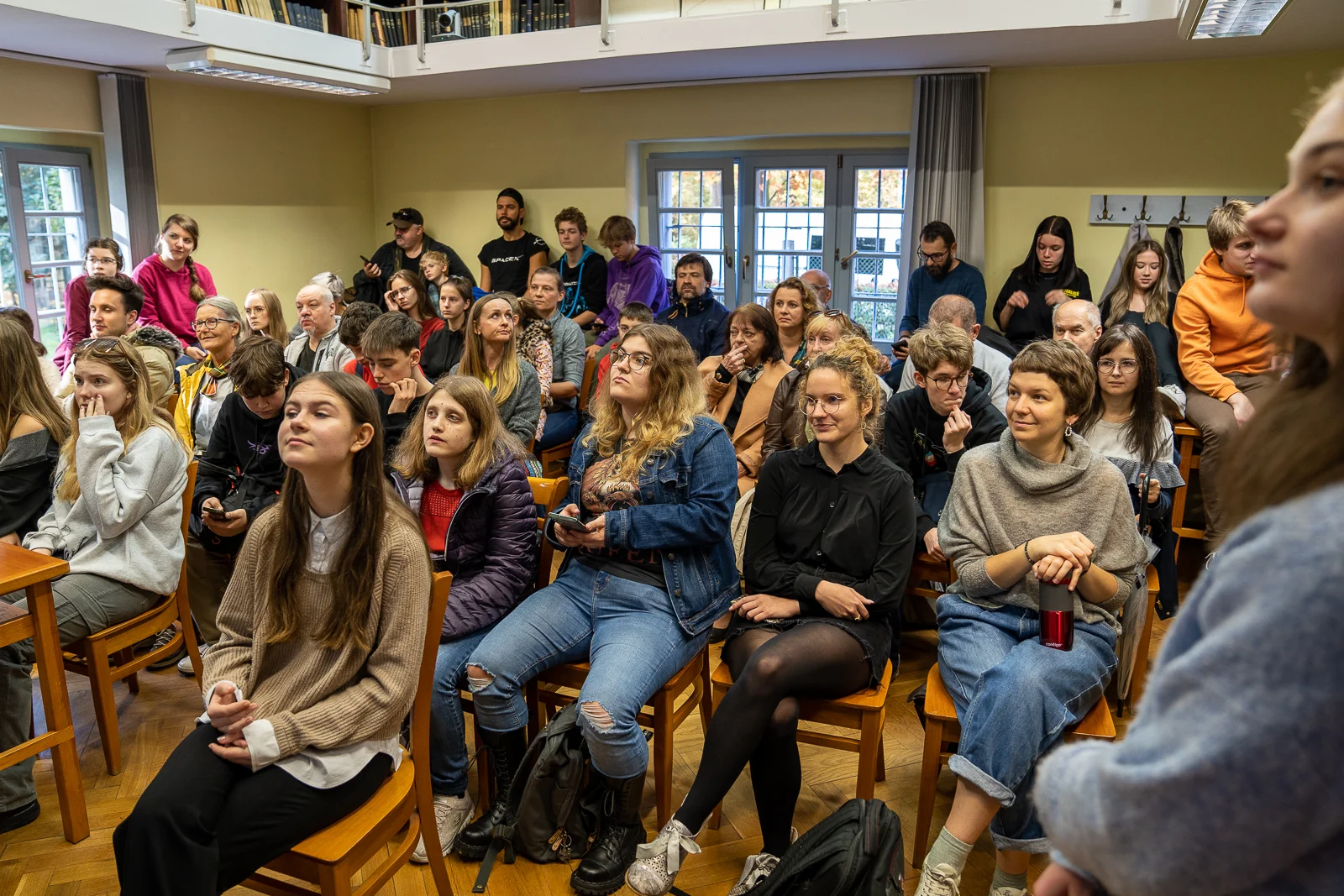 obserwatorzy zaćmienia Słońca