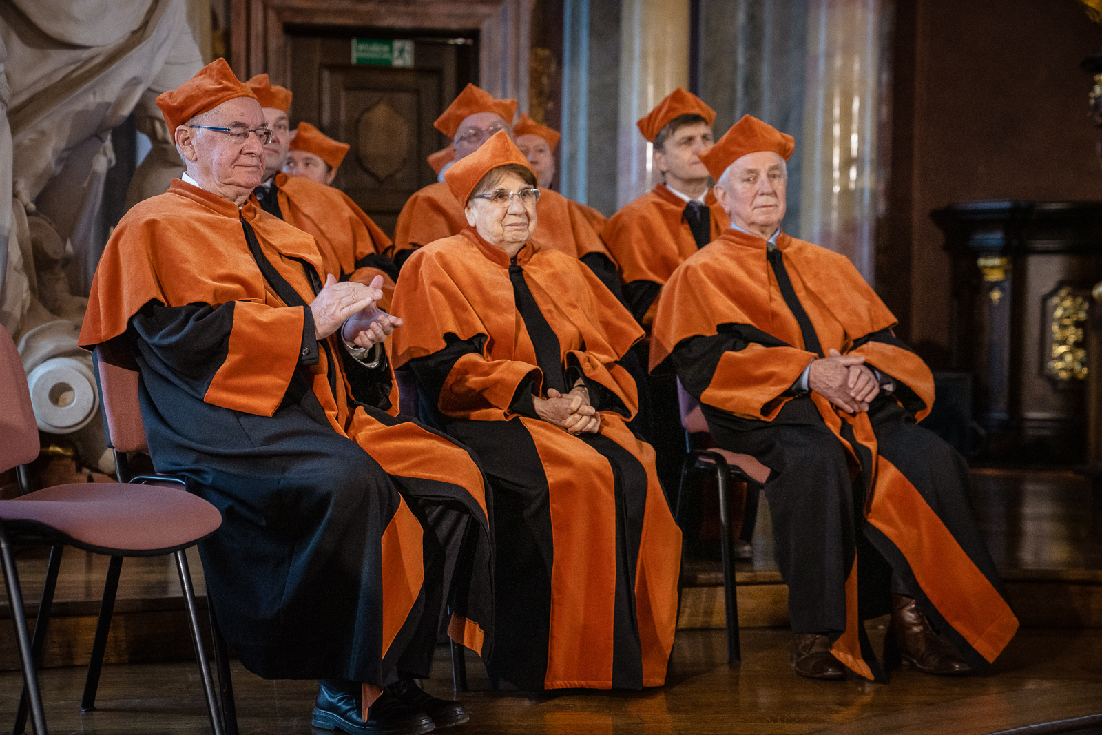 grupa ludzi, Aula Leopoldyńska