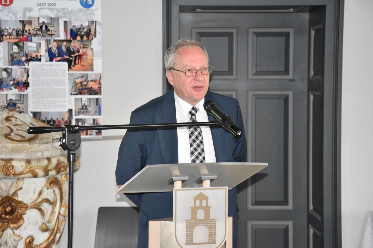 rektor uczelni