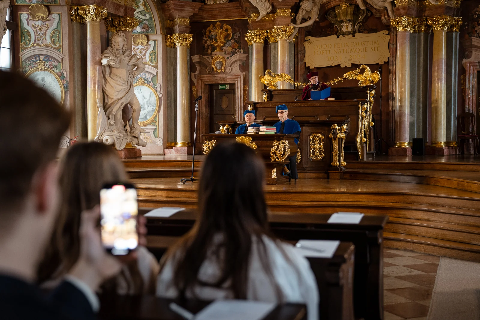 aula