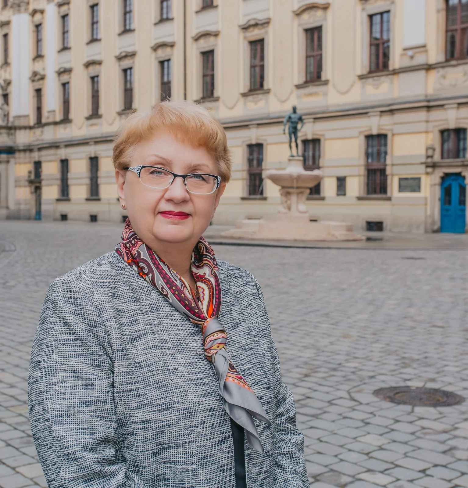 prof Iwona Bartoszewicz