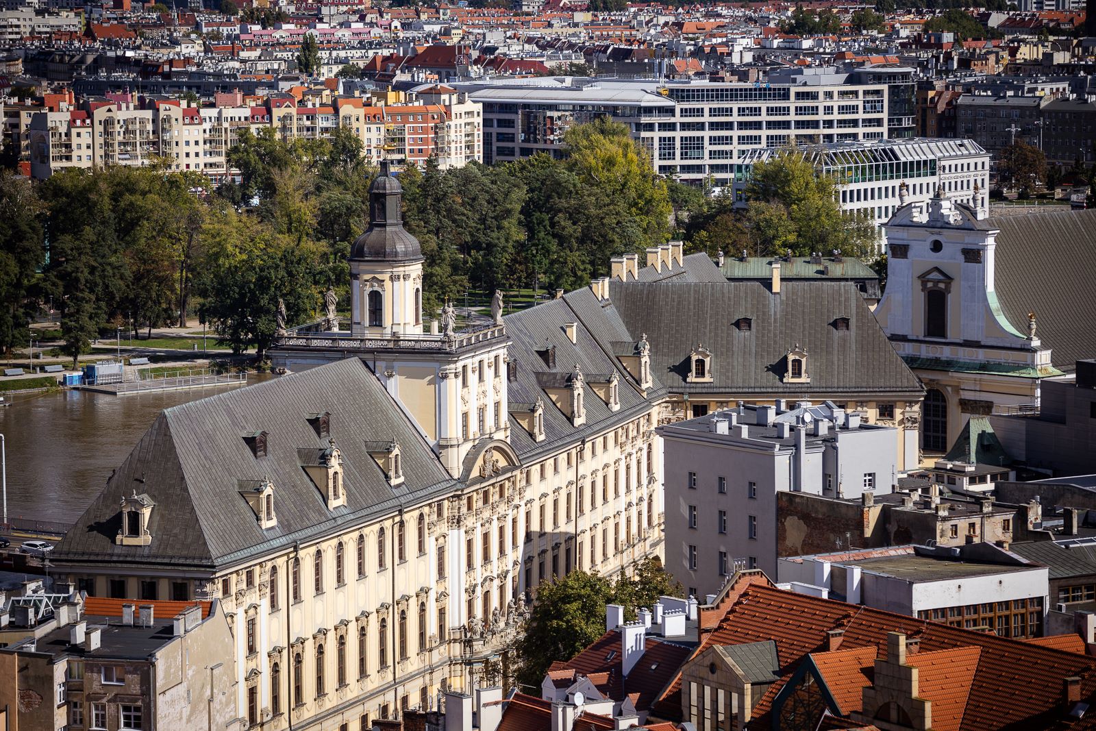 Uniwersytet Wrocławski z lotu ptaka