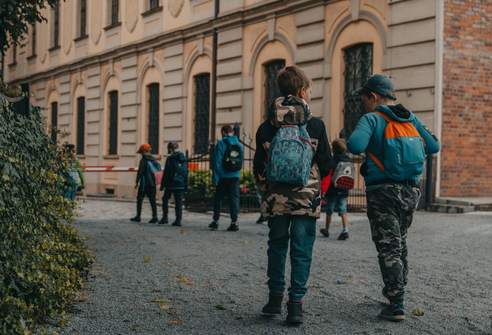 zdjęcie przedstawiające grupę uczniów