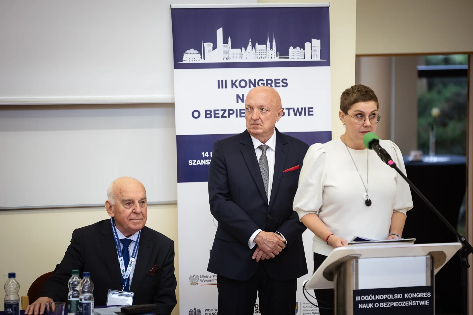 Uroczyste otwarcie III Ogólnopolskiego Kongresu Nauk o Bezpieczeństwie na Wydziale Nauk Społecznych UWr. Tematem przewodnim jest “14 lat nauk o bezpieczeństwie. Szanse, wyzwania i kierunki rozwoju”. fot. Paweł Piotrowski