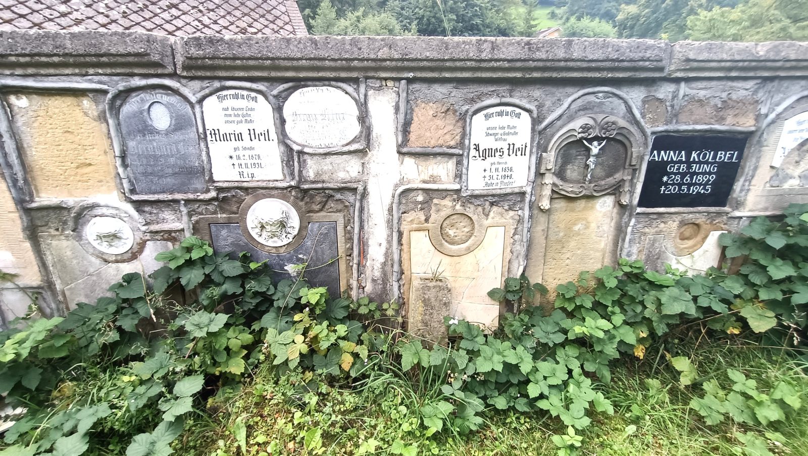 cmentarze wiejskie uwr