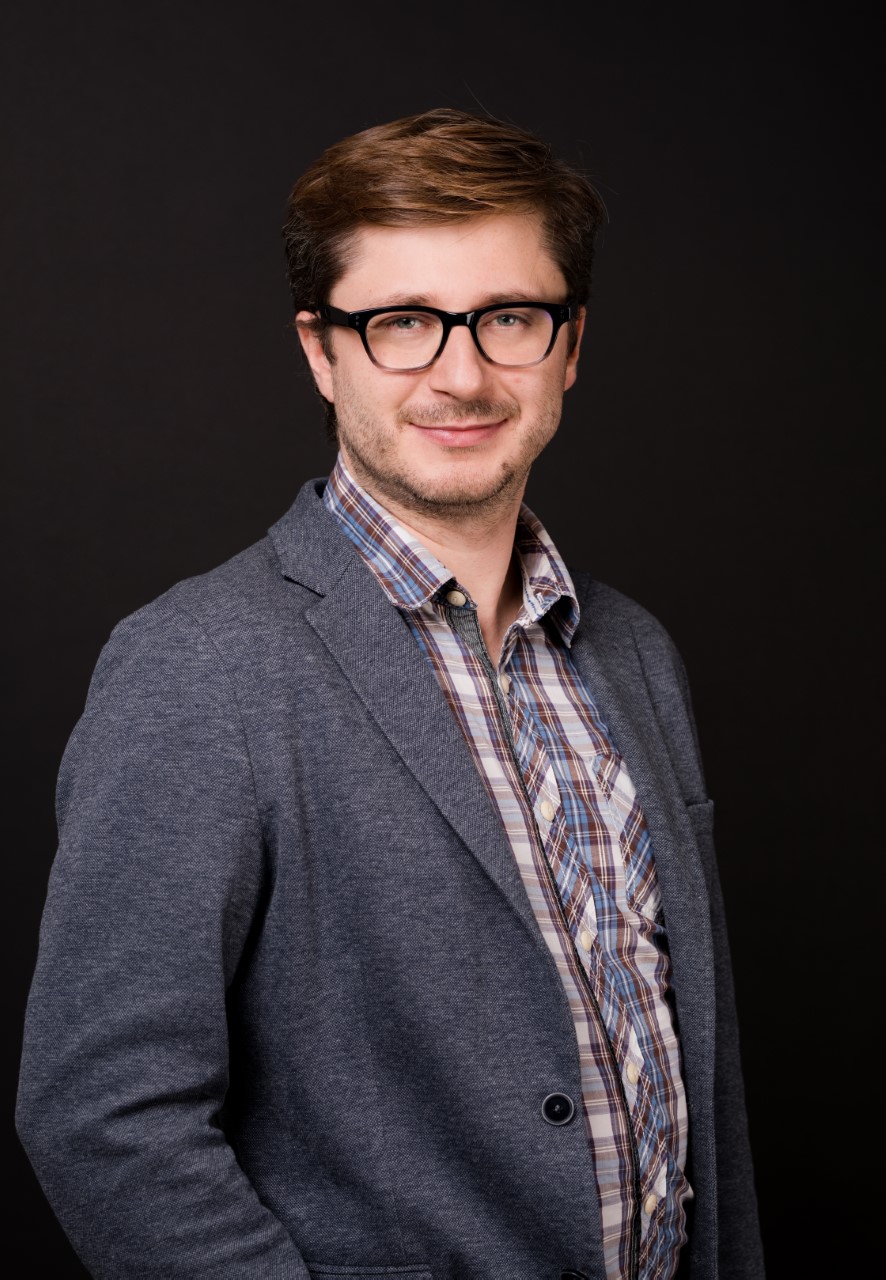 zdjęcie przedstawiające młodego mężczyznę