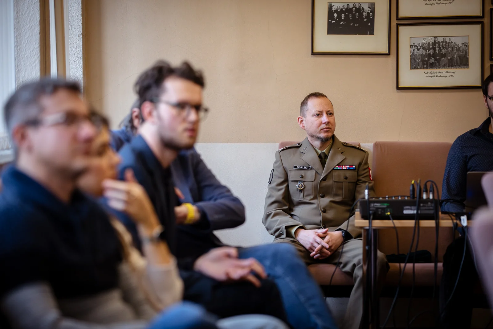 Seminarium naukowe „Bezpieczeństwo narodowe w kontekście przemian społecznych i wyzwań urbanizacyjnych: interdyscyplinarna diagnoza i perspektywy”. Fot. Paweł Piotrowski