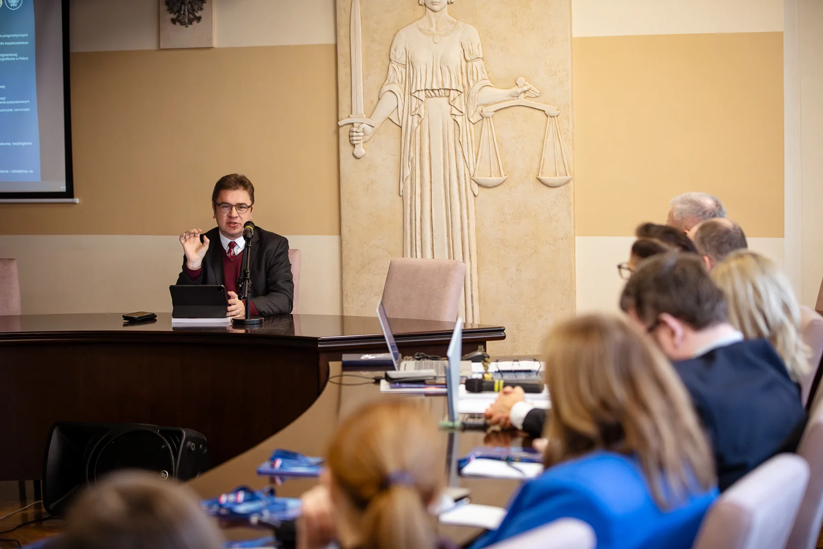 Seminarium naukowe „Bezpieczeństwo narodowe w kontekście przemian społecznych i wyzwań urbanizacyjnych: interdyscyplinarna diagnoza i perspektywy”. Fot. Paweł Piotrowski