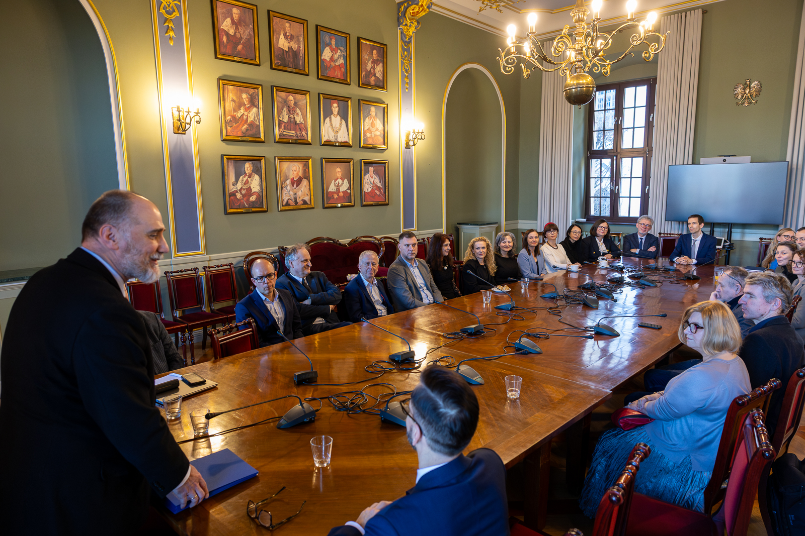Uroczystość wręczenia dyplomów profesorom tytularnym i uczelnianym. fot. Paweł Piotrowski