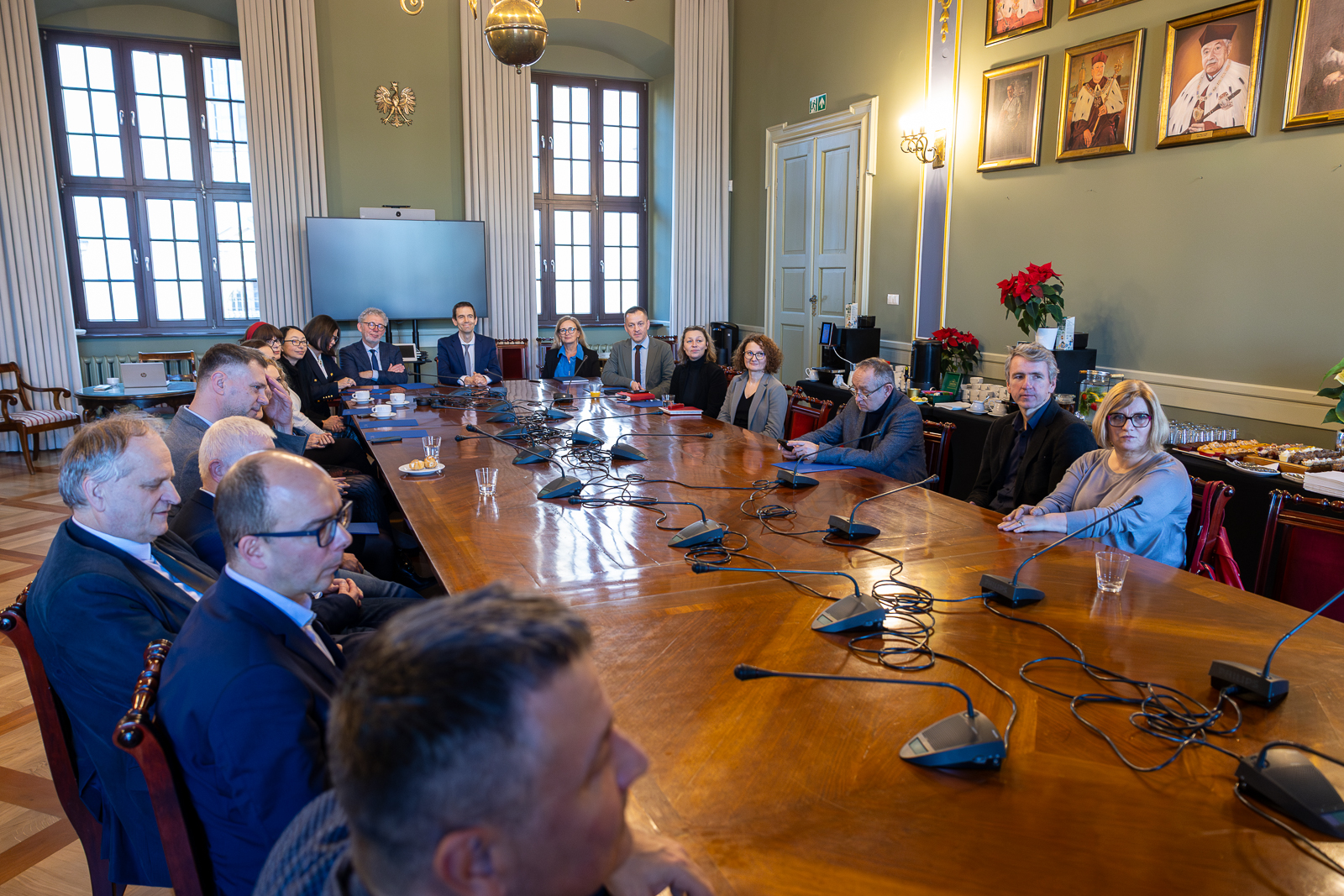 Uroczystość wręczenia dyplomów profesorom tytularnym i uczelnianym. fot. Paweł Piotrowski