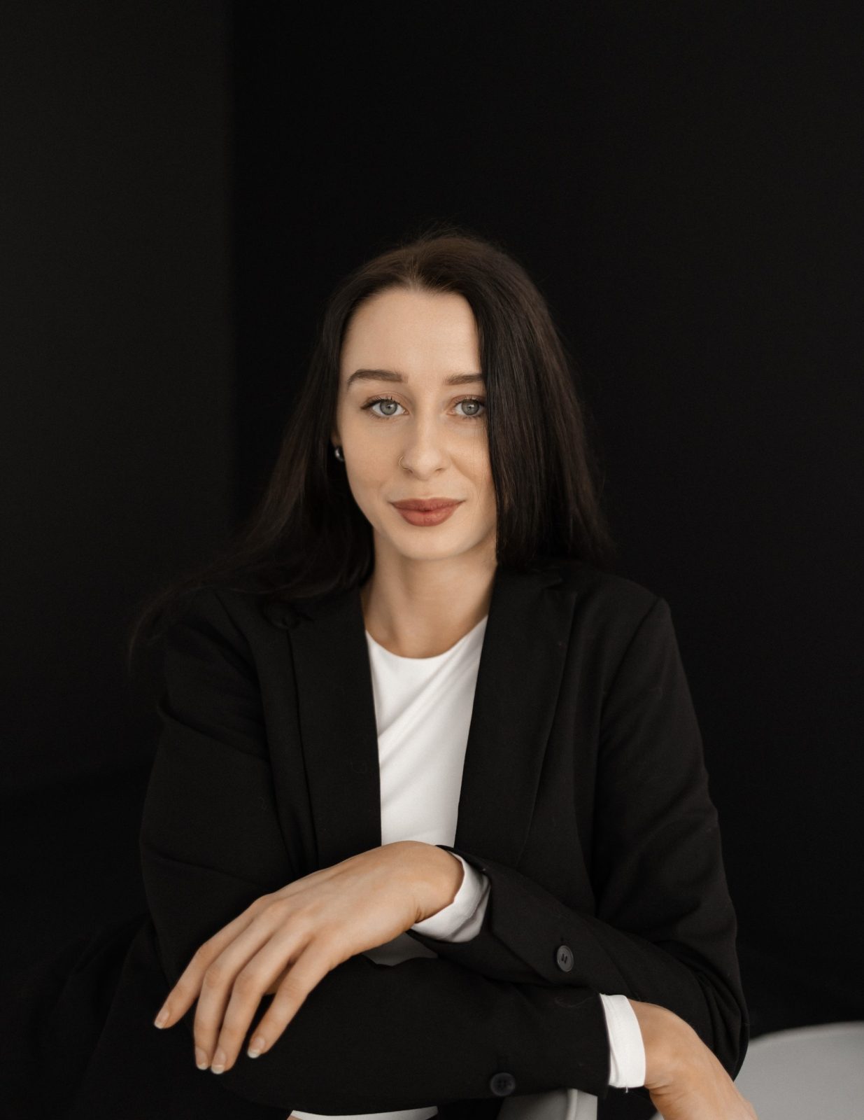 zdjęcie przedstawiające młodą kobietę