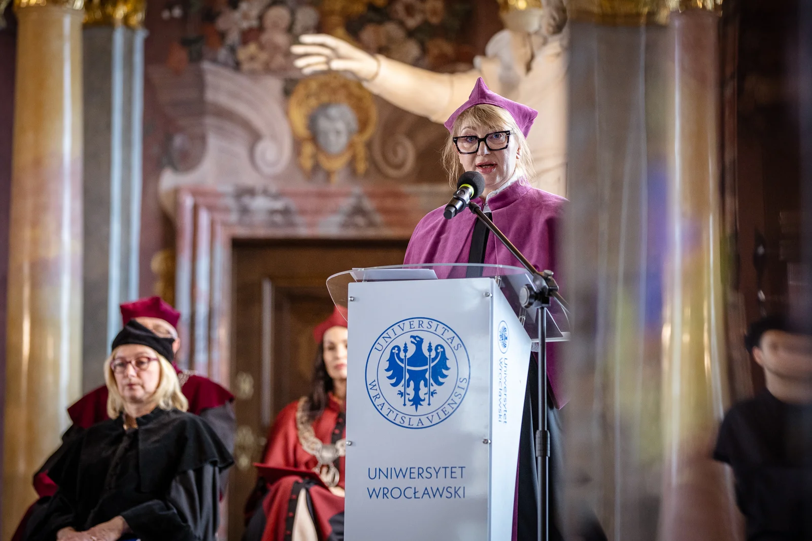 Uroczystość nadania tytułu doktora honoris causa Uniwersytetu Wrocławskiego jednemu z najwybitniejszych współczesnych pisarzy i intelektualistów ukraińskich – Serhijowi Żadanowi. fot. Paweł Piotrowski/UWr