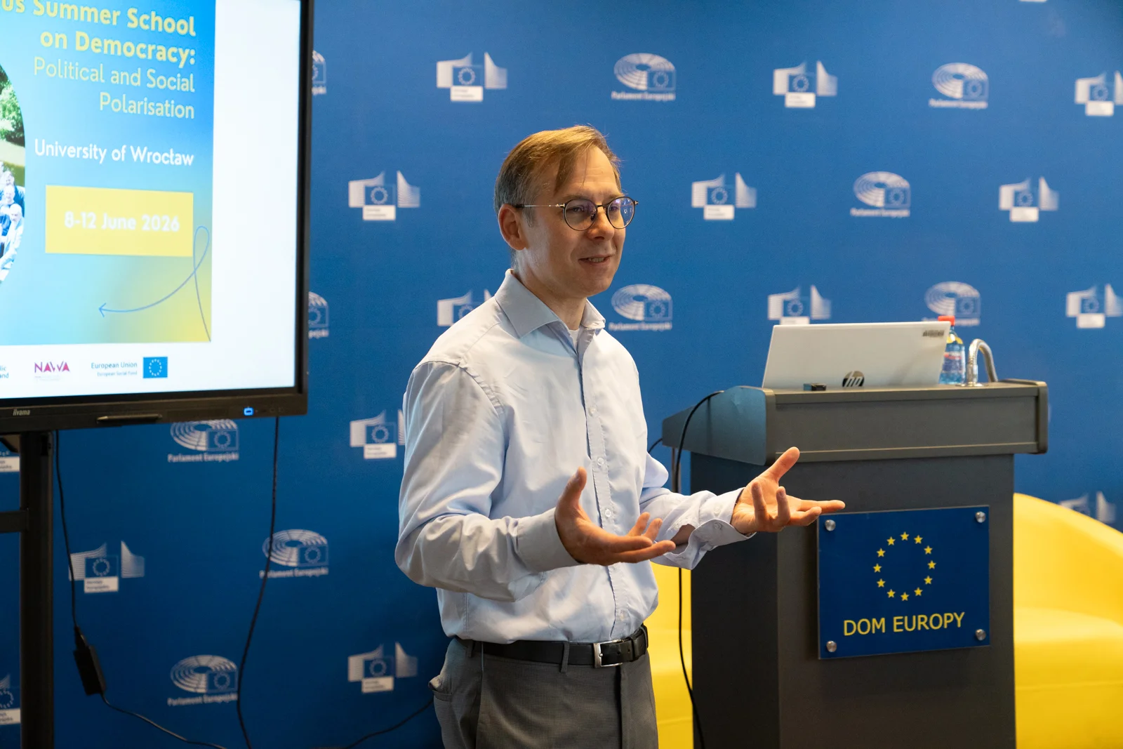 Arqus Summer School on Democracy